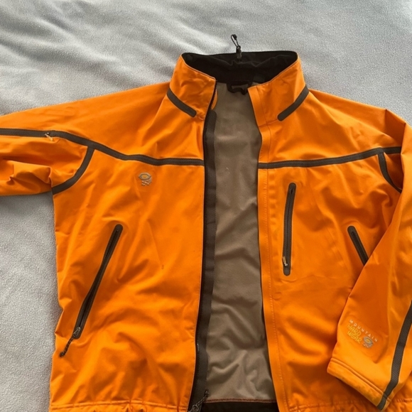 Mountain Headwear jacket - Picture 5 of 6